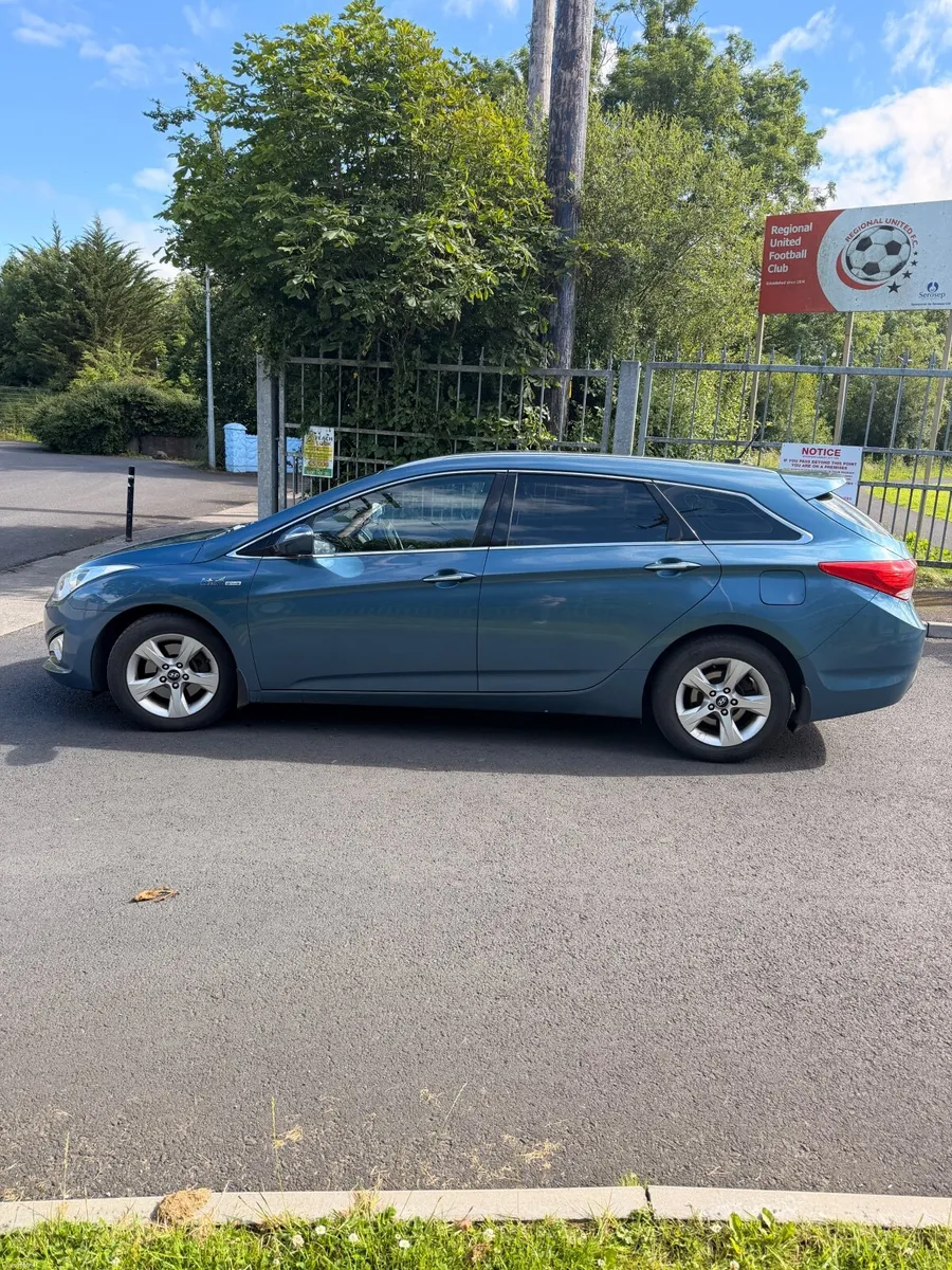 Hyundai i40 2014: Taxed and Tested ✅ nice spec - Image 3