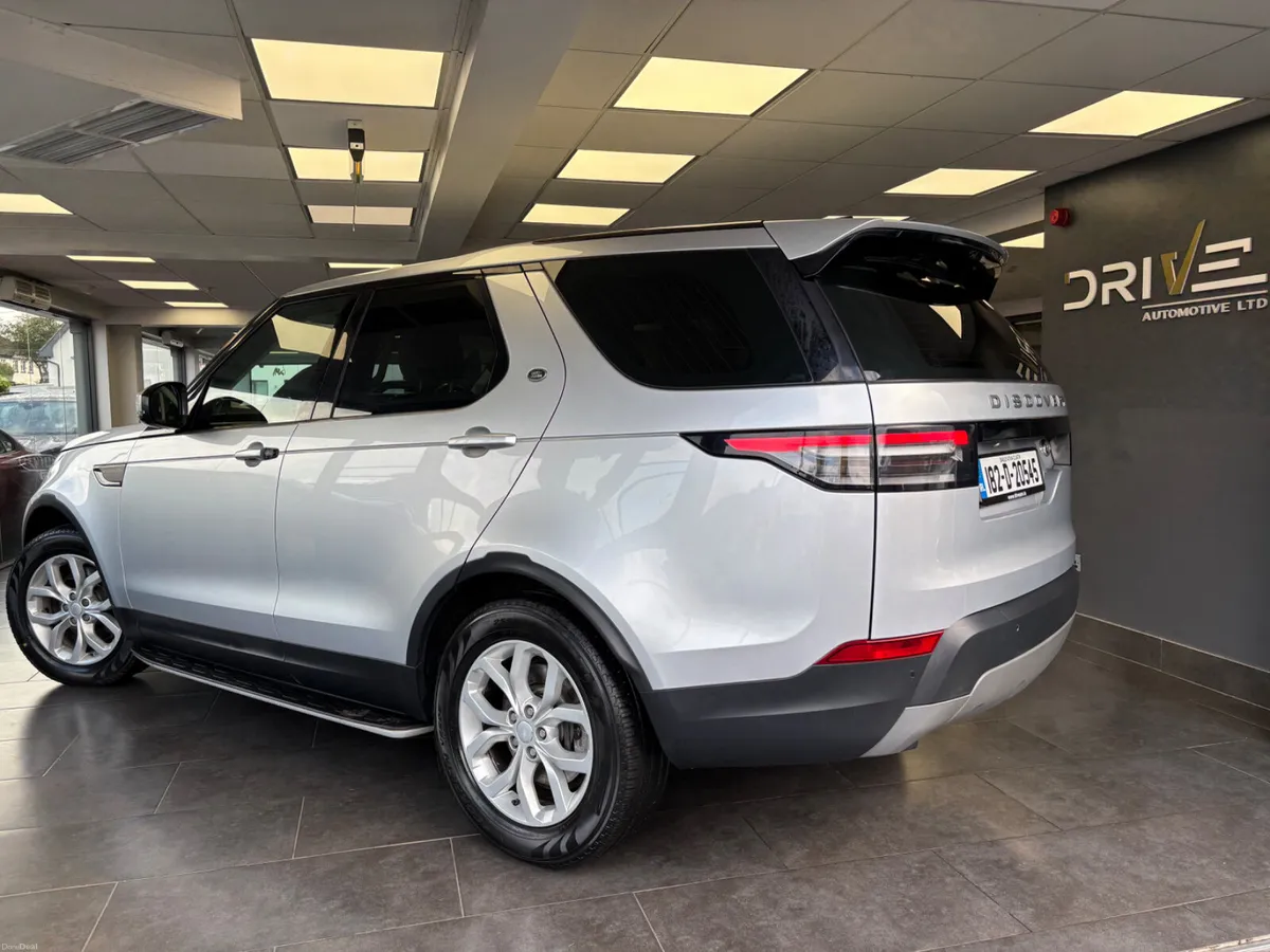 Land Rover Discovery SE **2 Year Landrover Warrant - Image 2