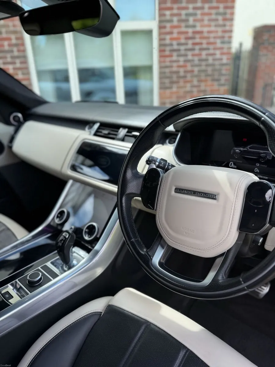 Range Rover Sport Autobiography Indus Silver - Image 5