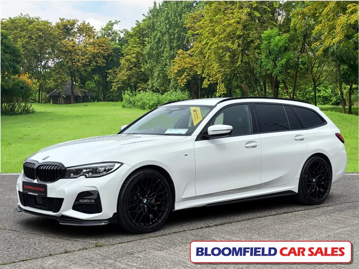BMW 3-Series MSPORT TOURING , AUTO // LOW MILEAGE - Image 3