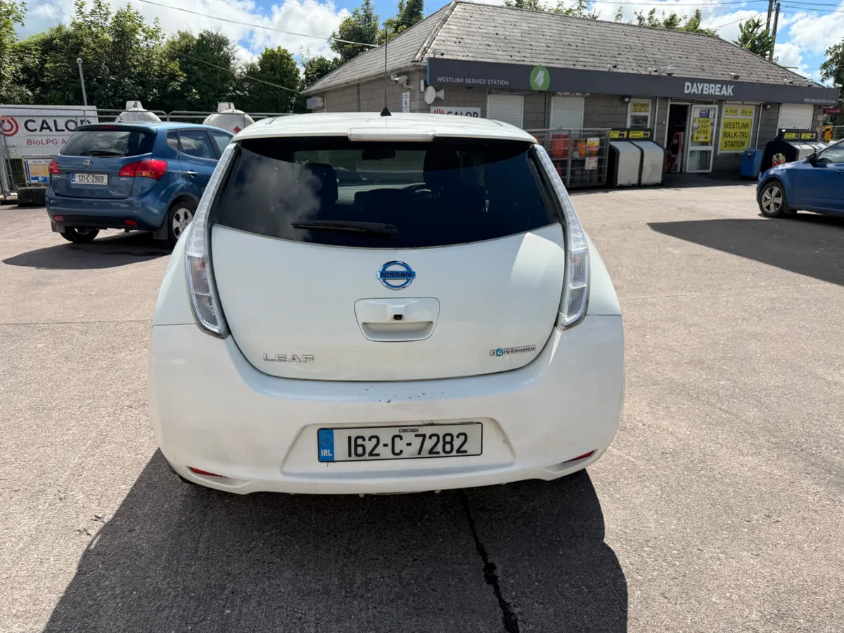 2016 Nissan Leaf - Image 6