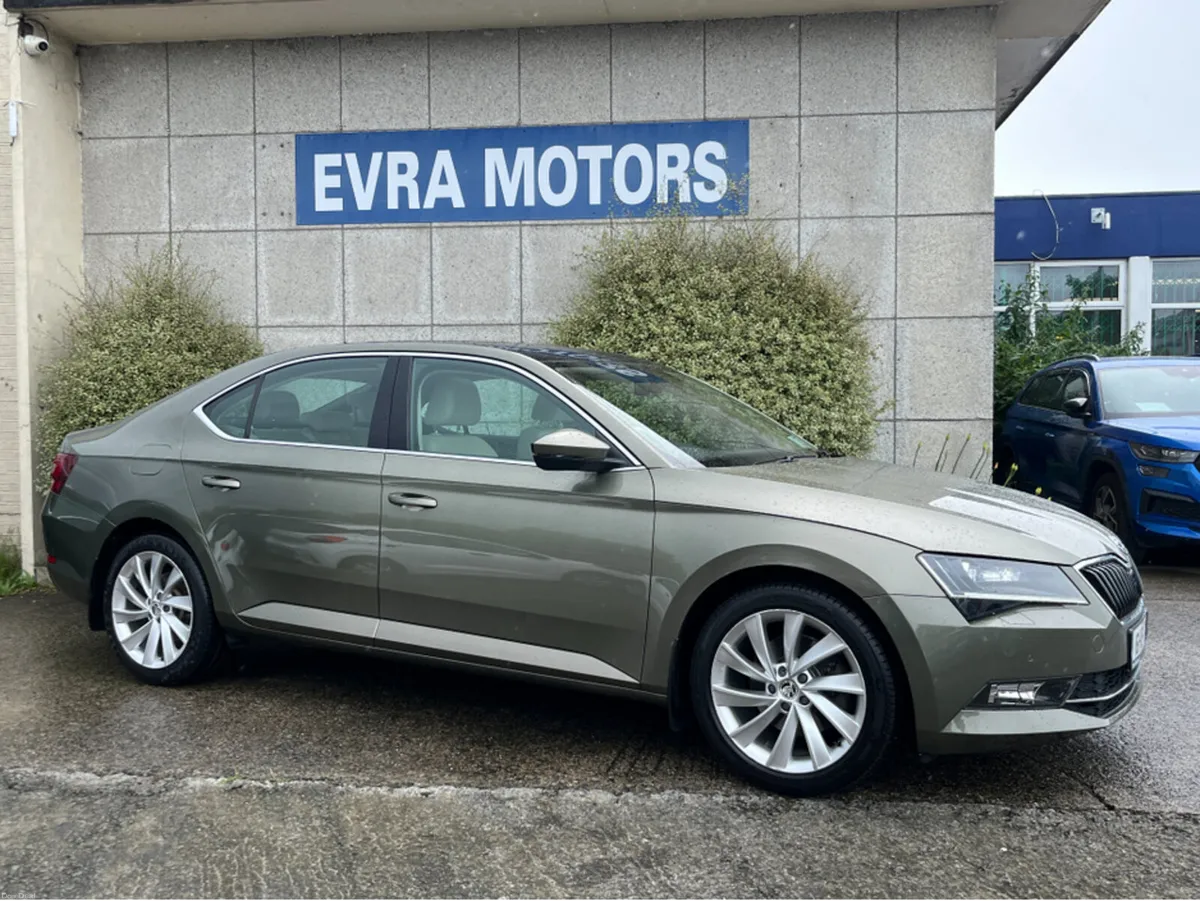 Skoda Superb STYLE AUTOMATIC 1.6 DIESEL //HIGH SPE - Image 3