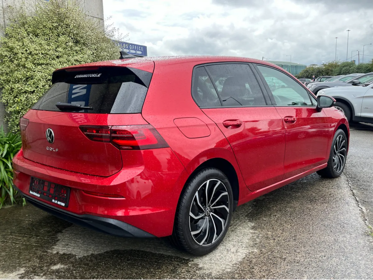 Volkswagen Golf ACTIVE ADVANCE AUTOMATIC 2.0 DIESE - Image 4