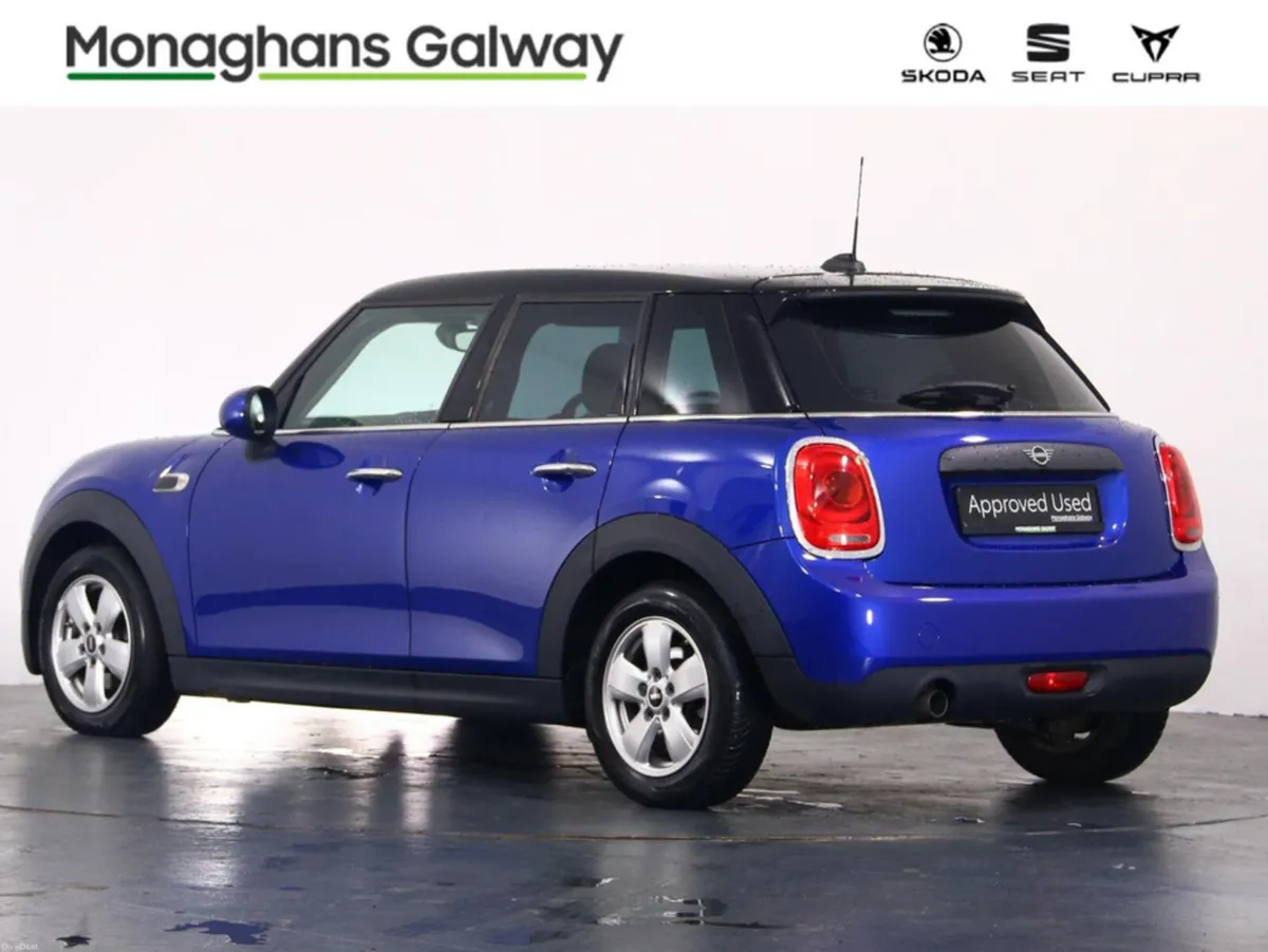 Mini Cooper CLASSIC 4DR ONE - Image 6
