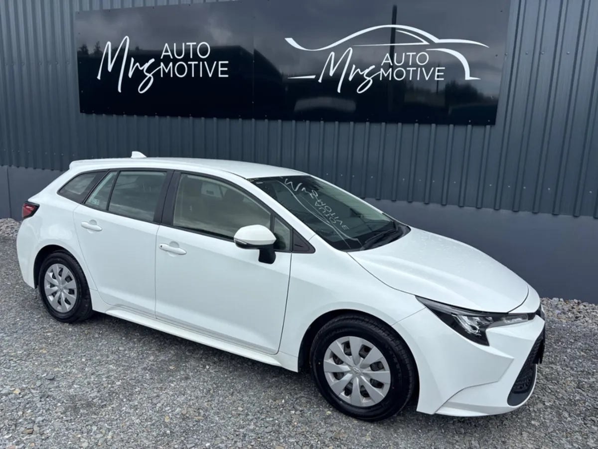Toyota Corolla HYBRID ESTATE 222 D 26391 - Image 1