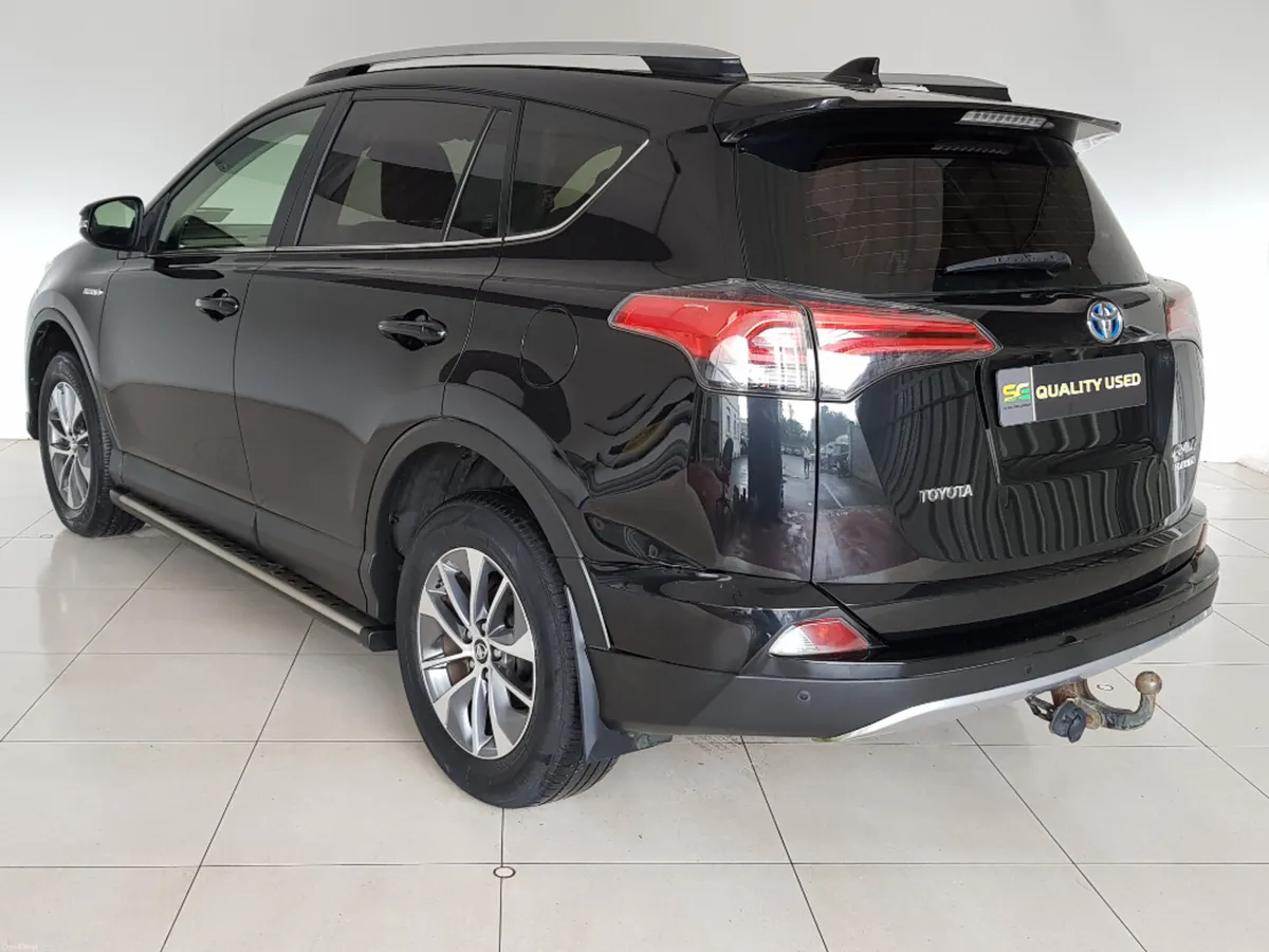 Toyota RAV4 RAV4 Hybrid Lunasport 2WD 4DR AUT - Image 3
