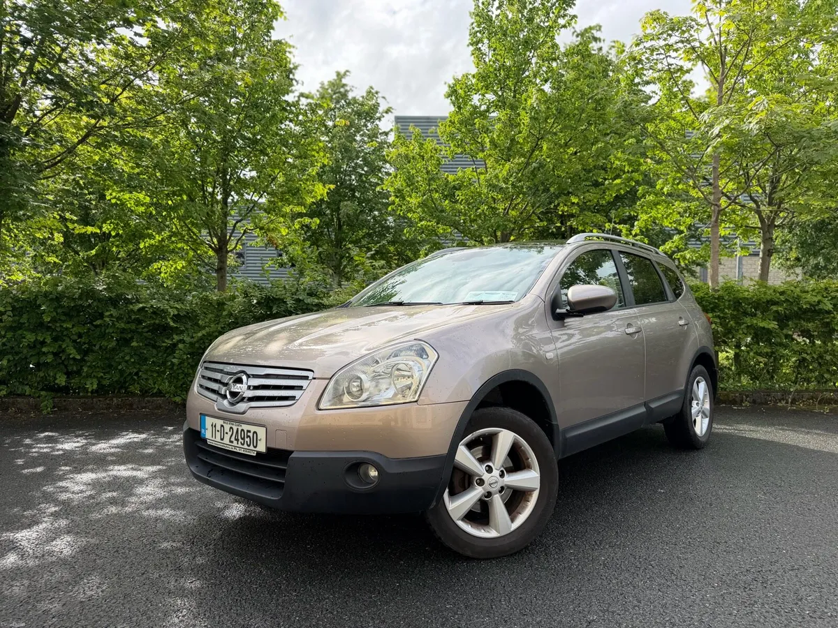 NISSAN Quashqai 1.6 7 SEATER HIGH SPEC - Image 1