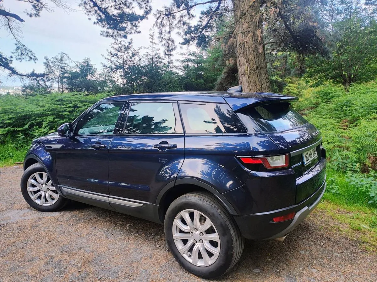 Range Rover Evoque - Image 4