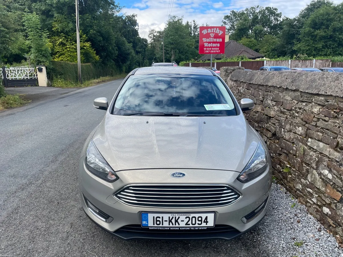 Ford Focus Titanium 2016 - Image 2