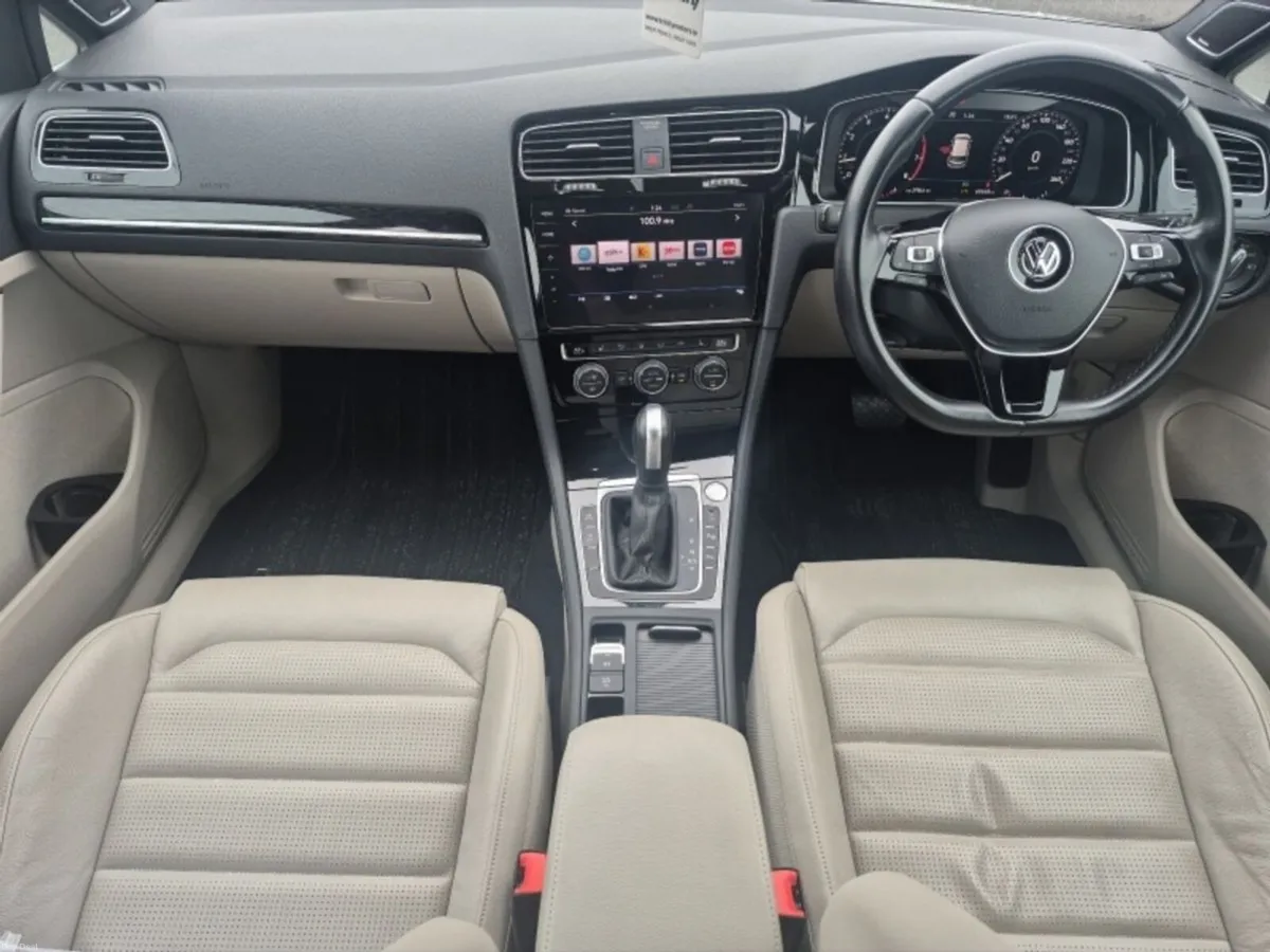 Volkswagen Golf ** HIGHLINE MEISTER ** HUGE SPEC * - Image 2