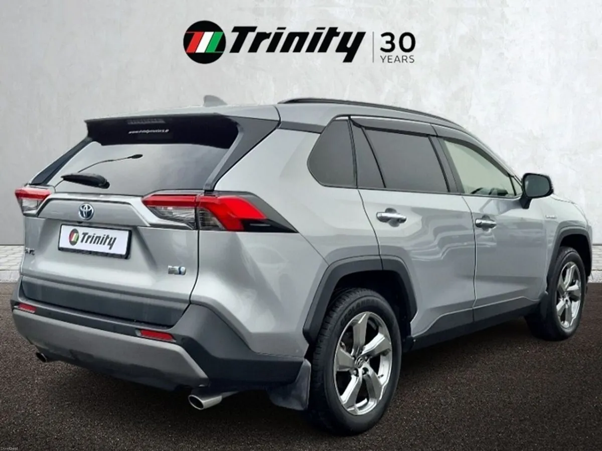 Toyota RAV4 ** HYBRID ** AWD ** HUGE SPEC ** TRINI - Image 3