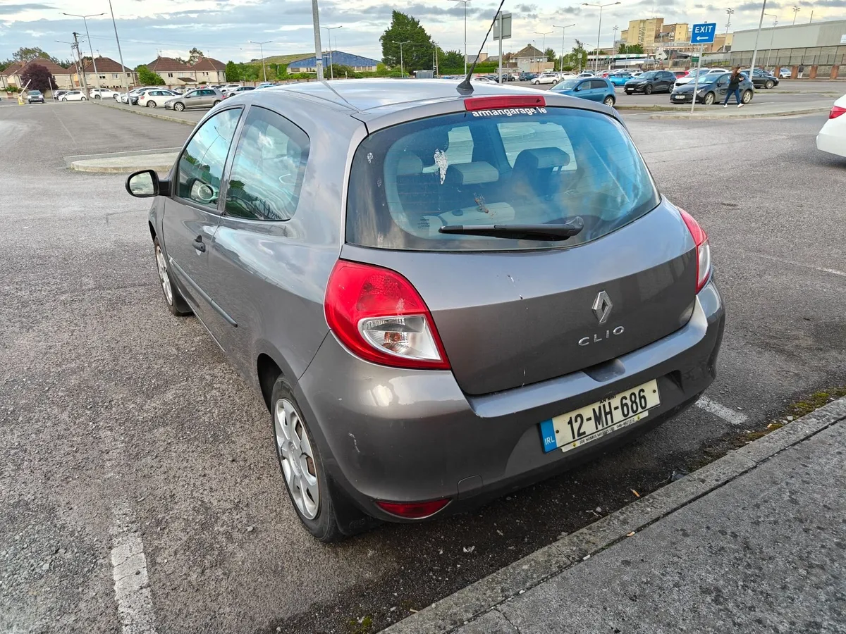 Renault Clio 2012 - Image 4