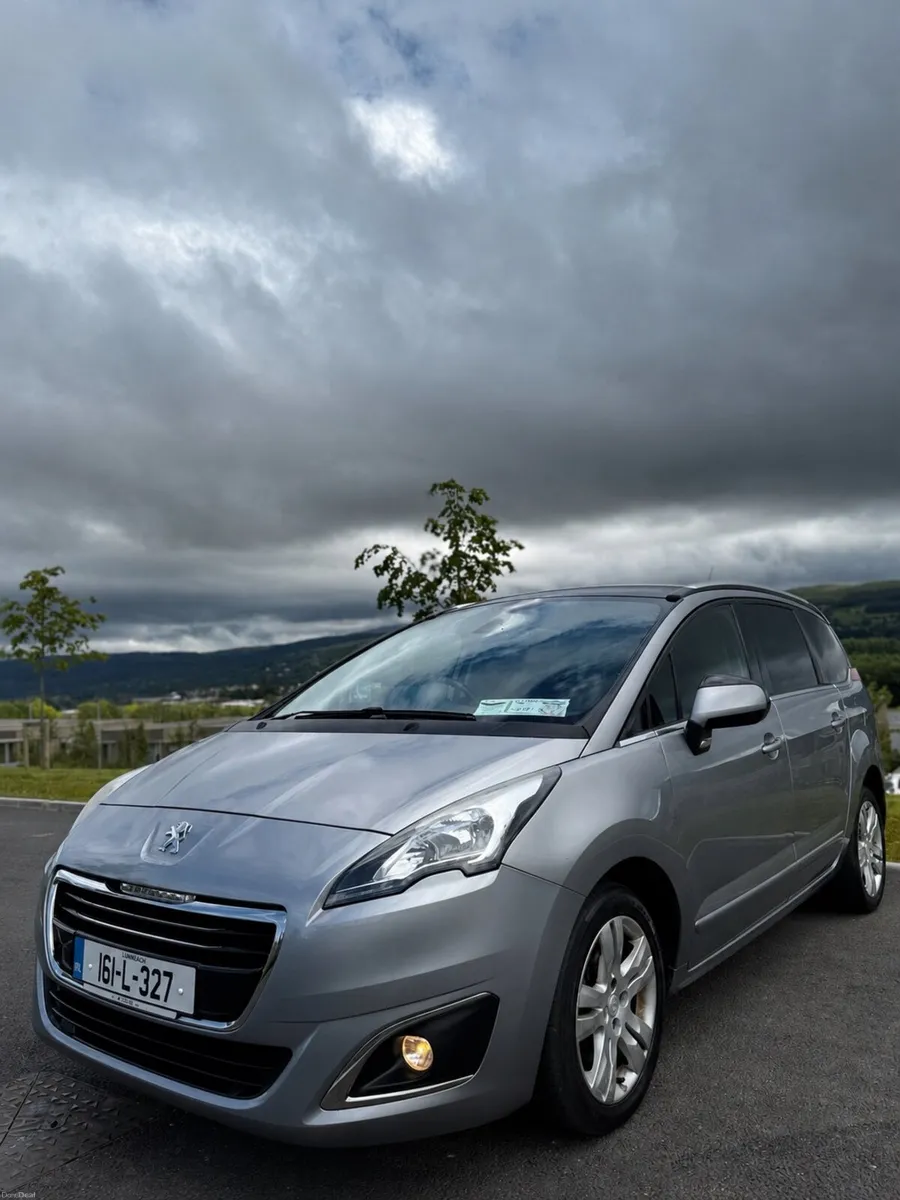 Peugeot 5008 - Image 4