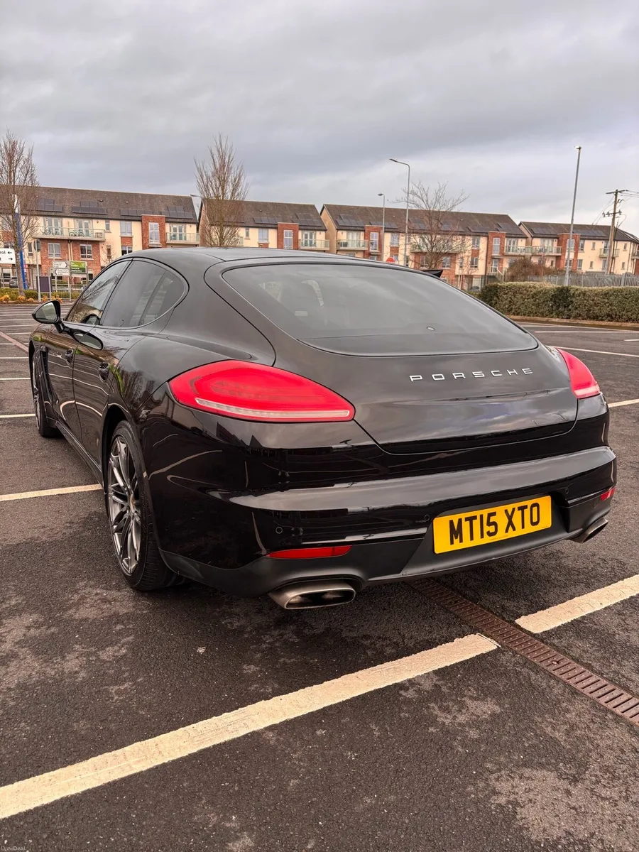PORSCHE PANAMERA - Image 4