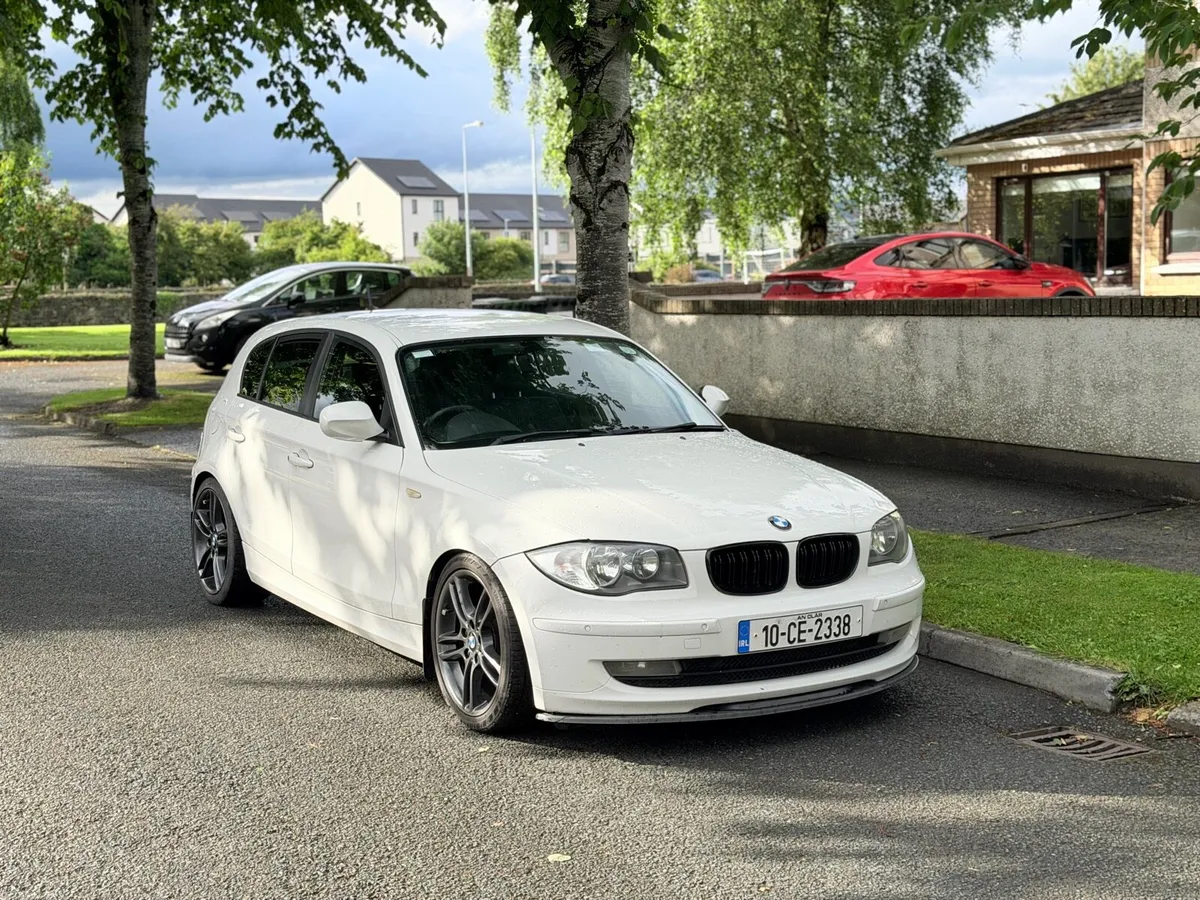 Automatic BMW 118D – NCT 08/2027 - Image 2