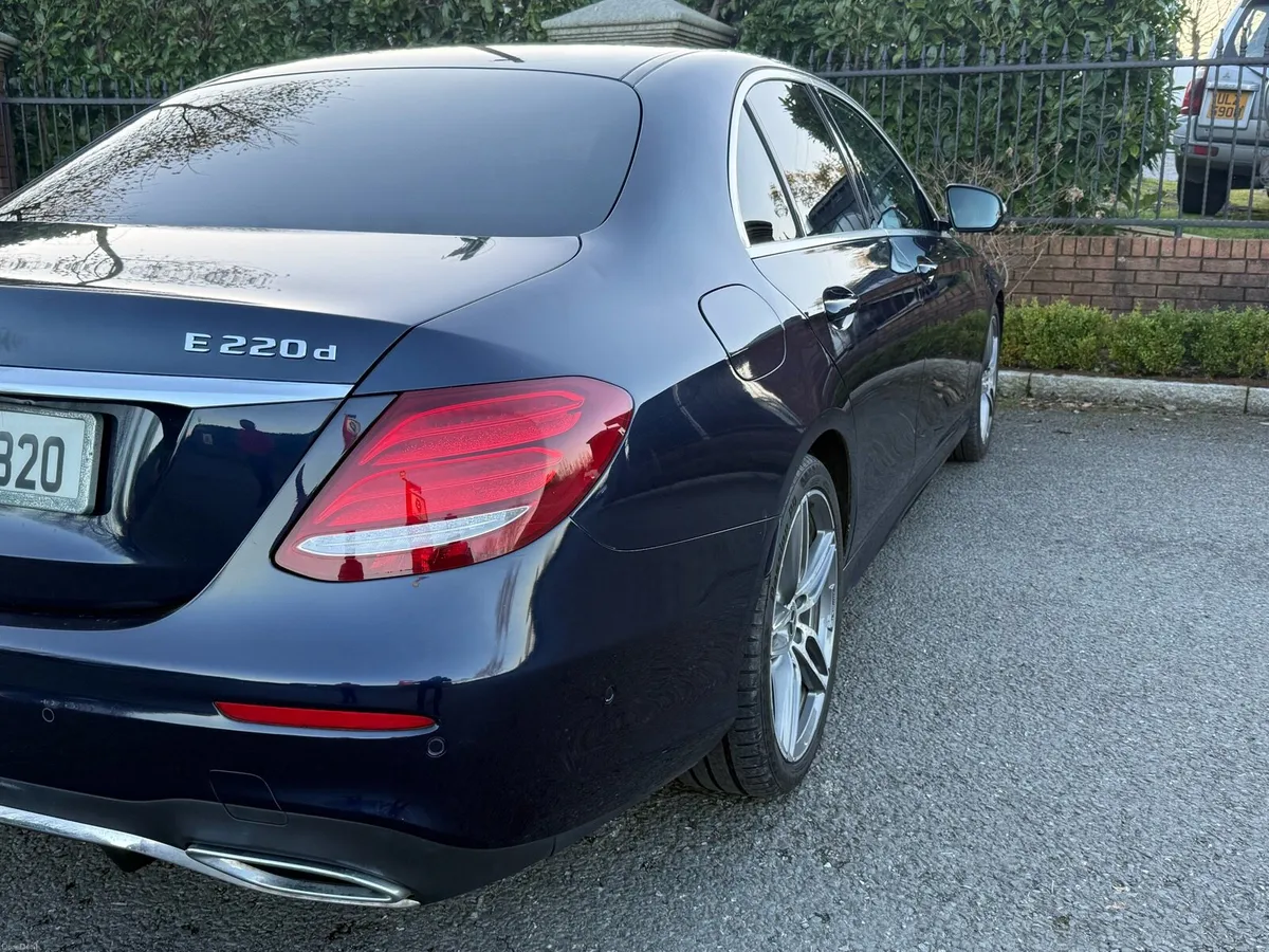 2017 mercedes E - Image 6