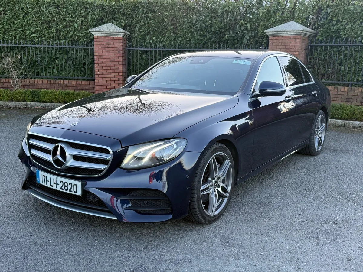 2017 mercedes E - Image 2