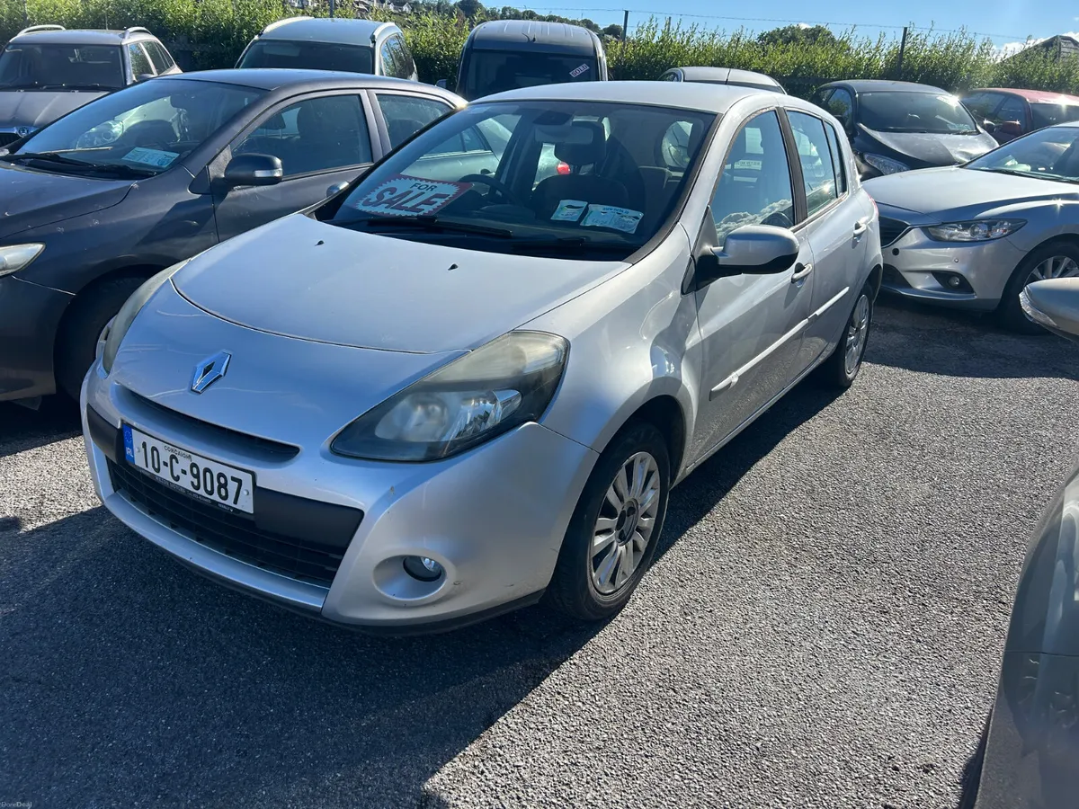 Renault Clio Low Kms  2010 - Image 4