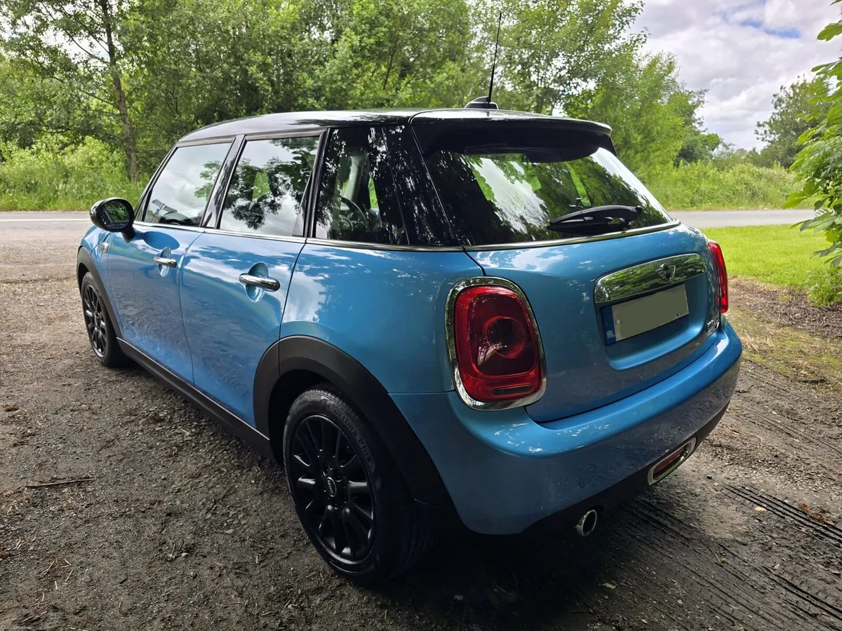 2015 Mini Cooper Diesel - Image 4