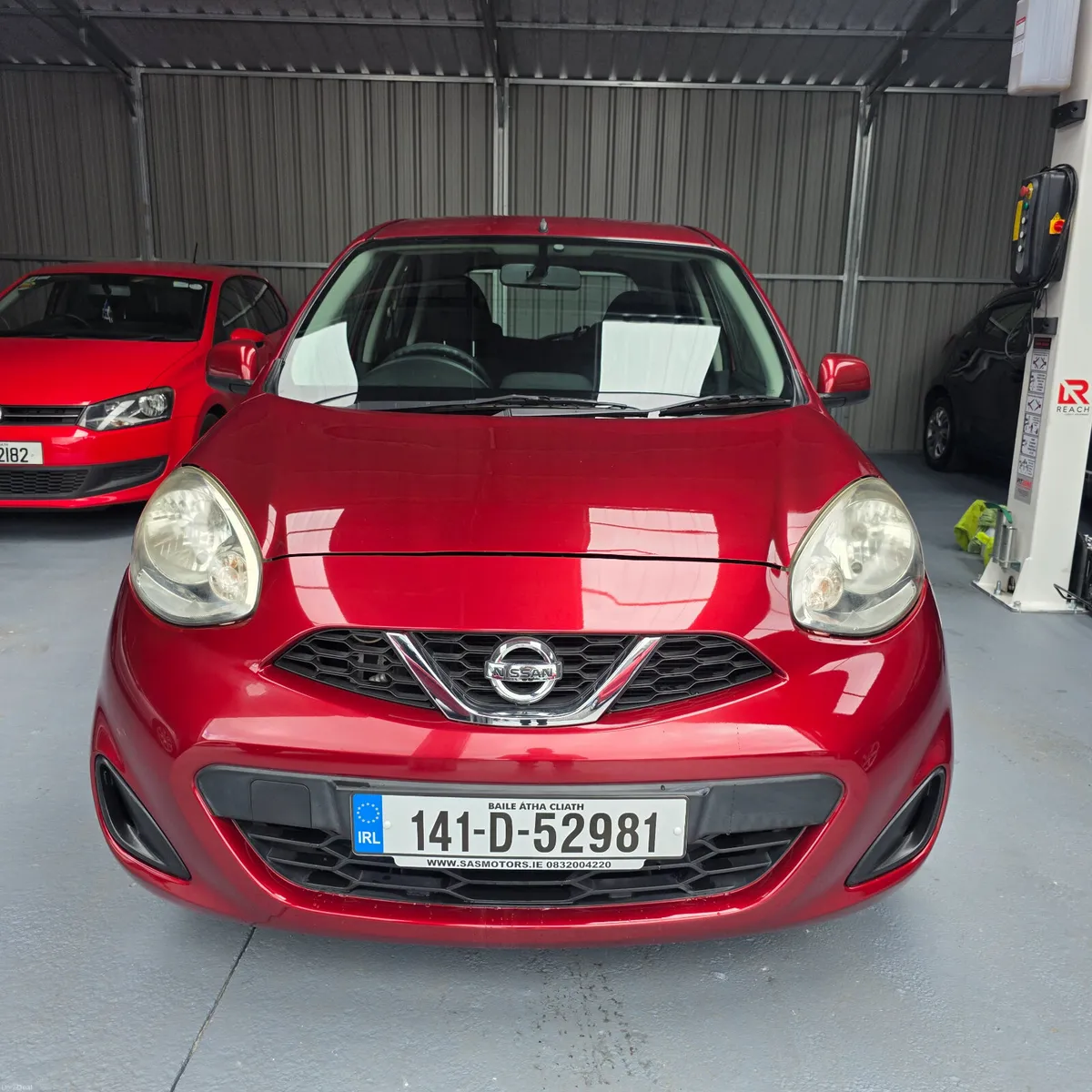 Nissan March 2014 Automatic - Image 2