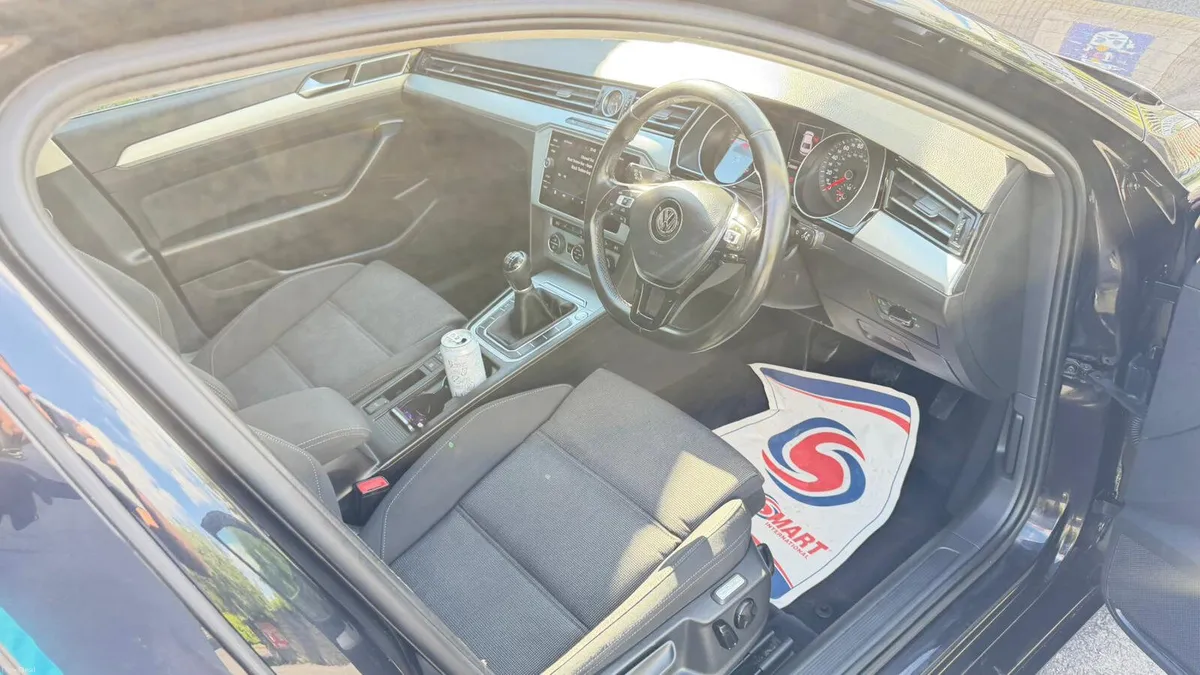 2018 VOLKSWAGEN PASSAT 2.0 TDI - Image 4