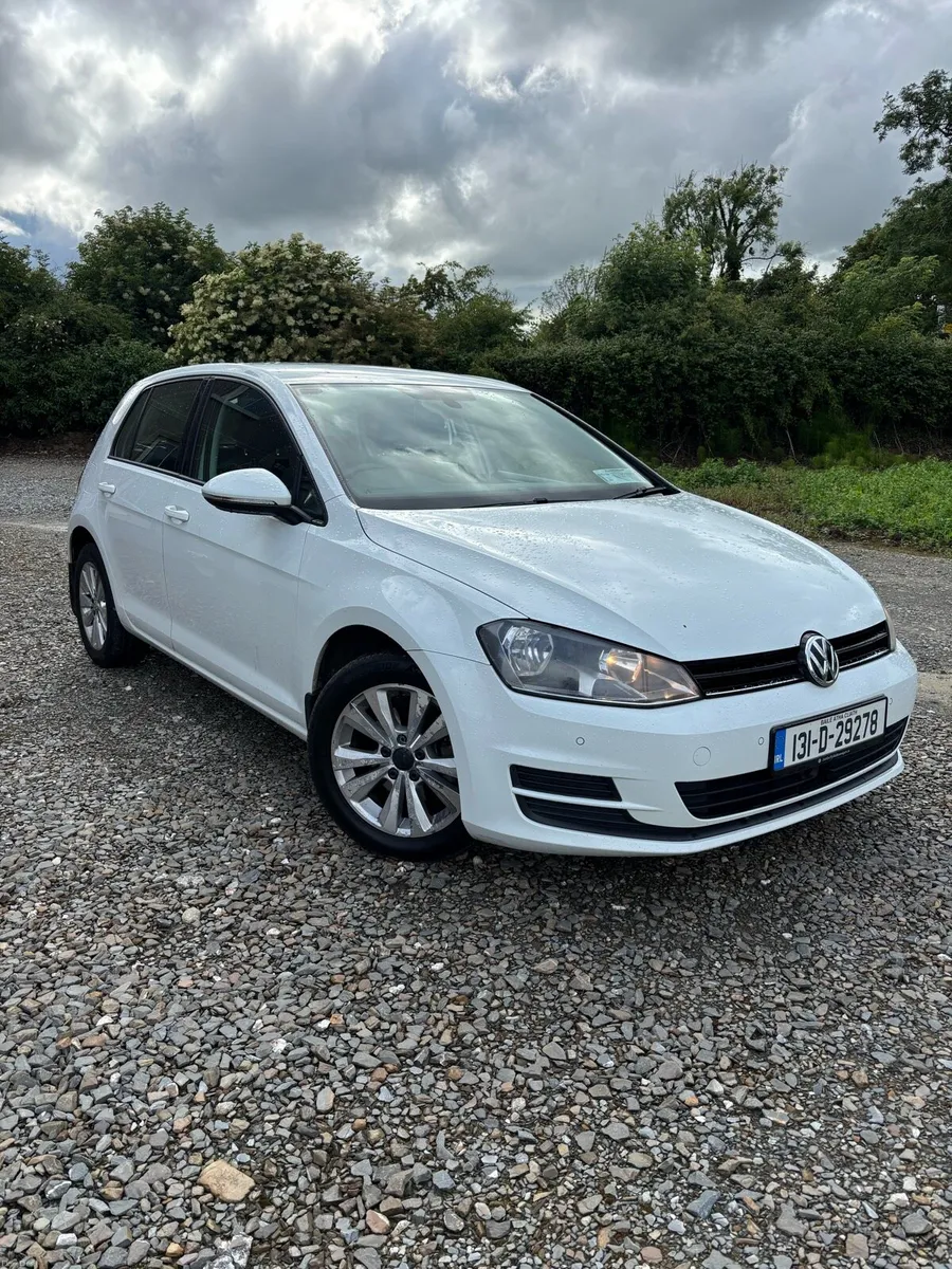 Volkswagen Golf (automatic) - Image 1