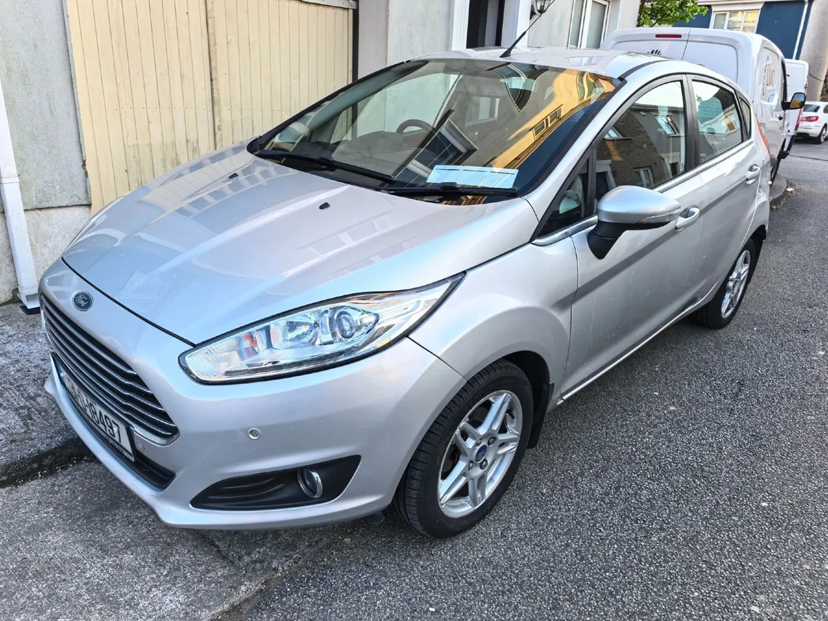 Ford Fiesta 1,6 TITANIUM - Image 1