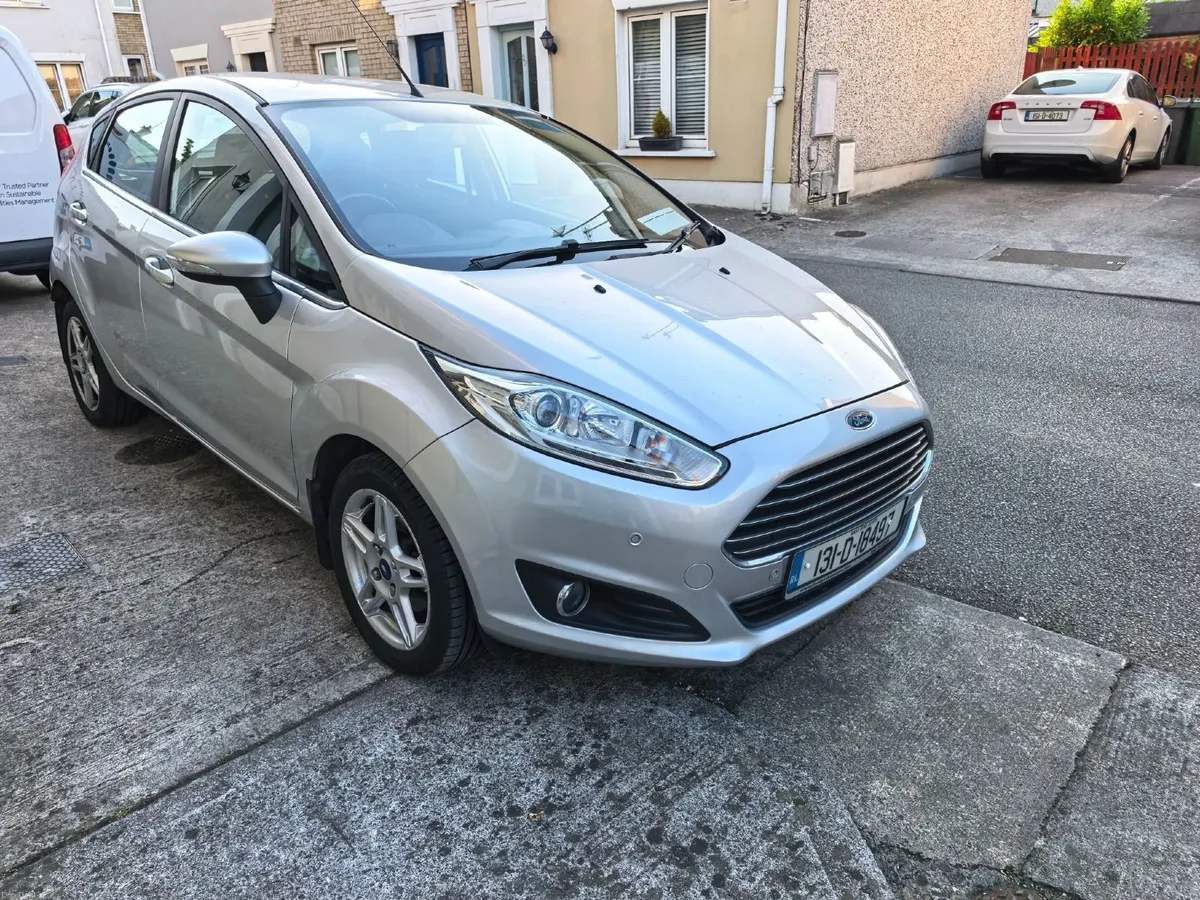 Ford Fiesta 1,6 TITANIUM - Image 2