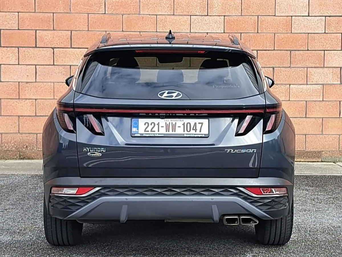 Hyundai Tucson Executive Plus Model 1.6 Diesel.  € - Image 6