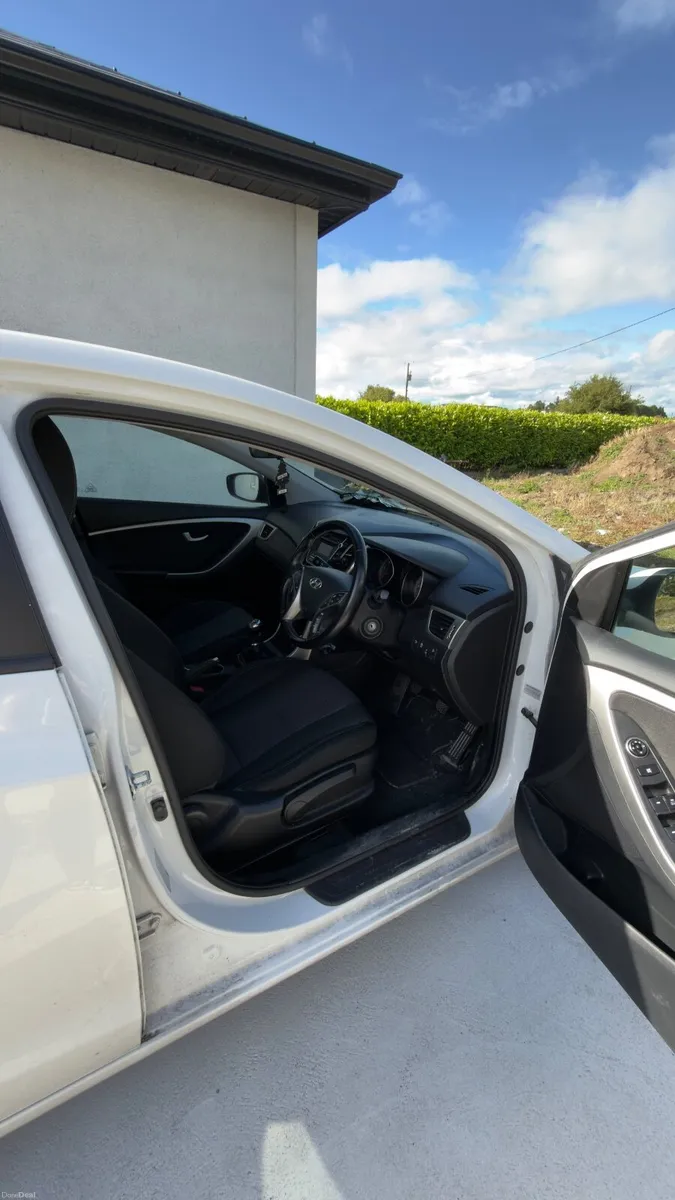 Hyundai i30 2014 - Image 6