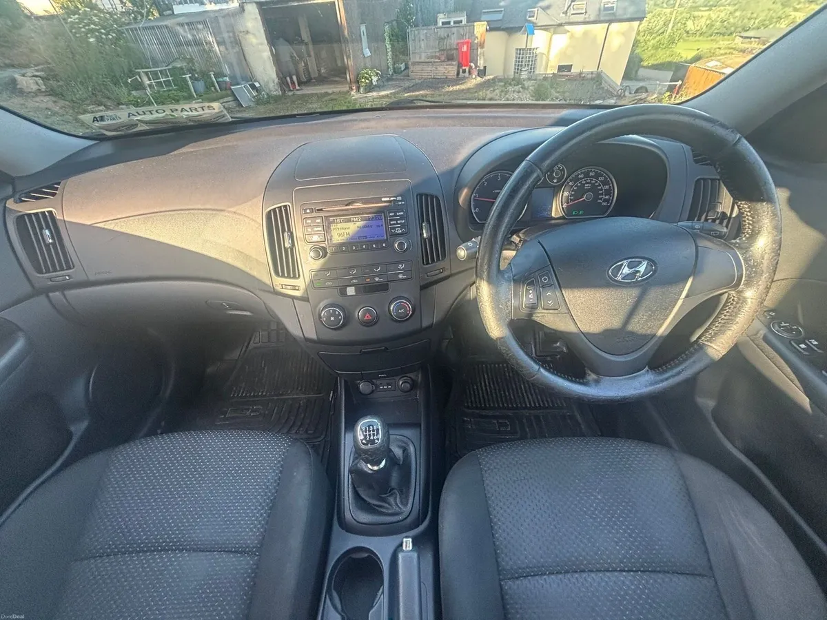 Hyundai I30 1.6 Diesel price drop quick sale - Image 5