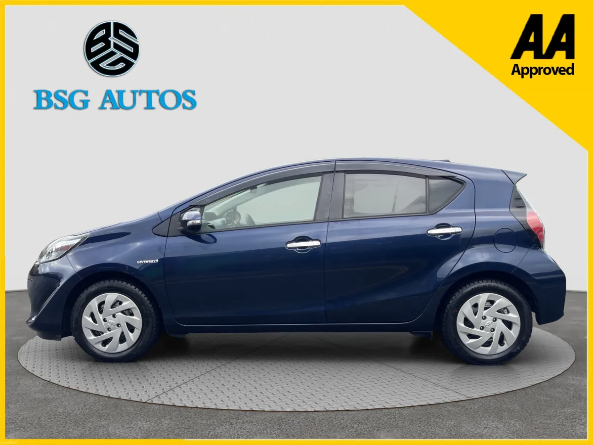 2018 TOYOTA  AQUA 1.5 PETROL HYBRID AUTO*FINANCE* - Image 5