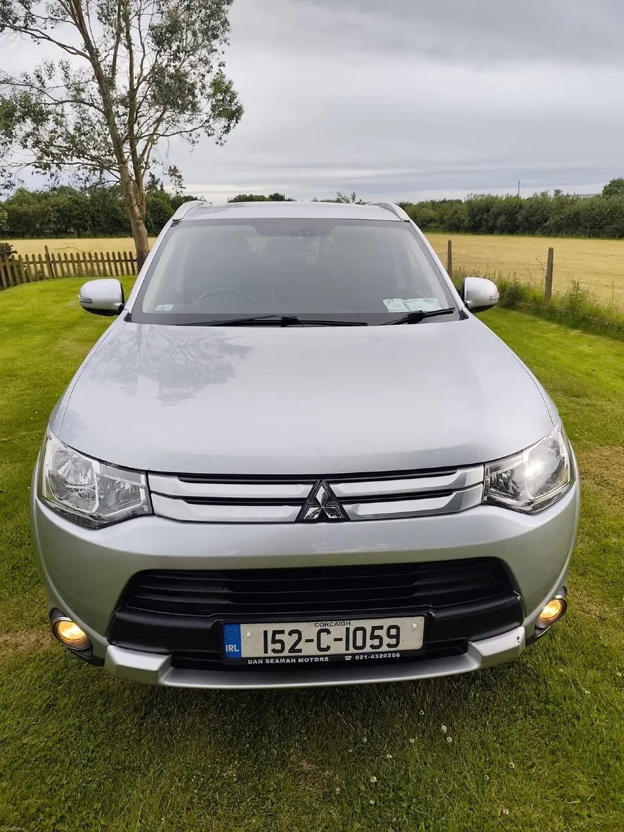 Mitsubishi Outlander 2015 - Image 1