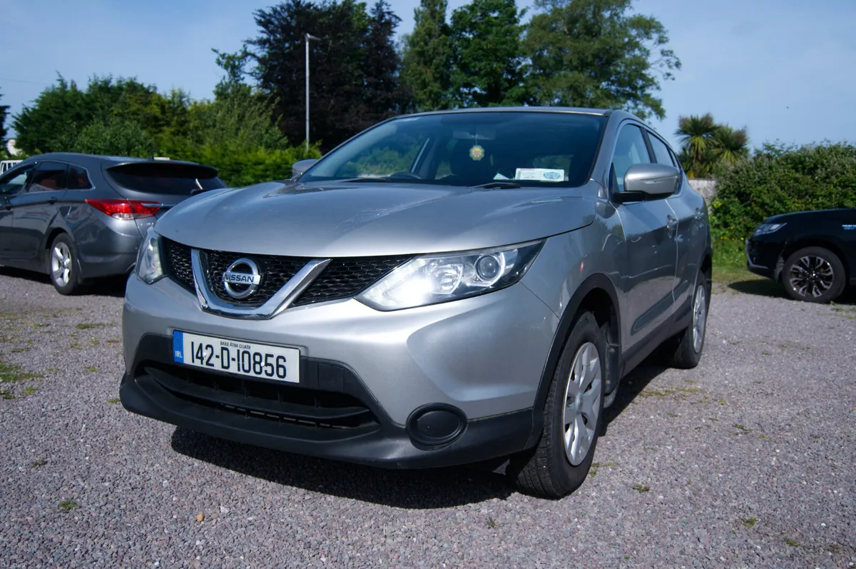 Nissan Qashqai 2014 1.2 PET XE low km - Image 3
