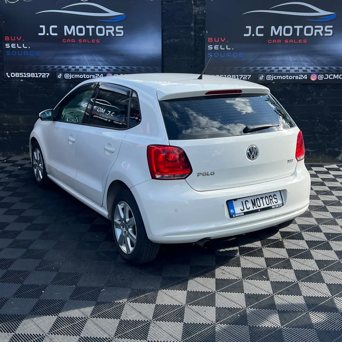 2013 VW Polo Highline (Automatic) - Image 4