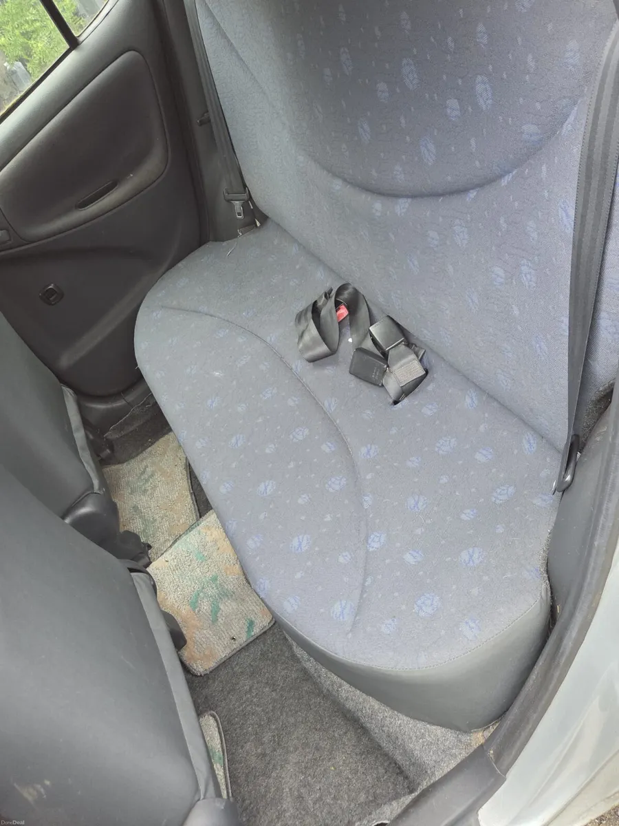 €990 Toyota Other 2001 automatic 1.0L €990 - Image 3