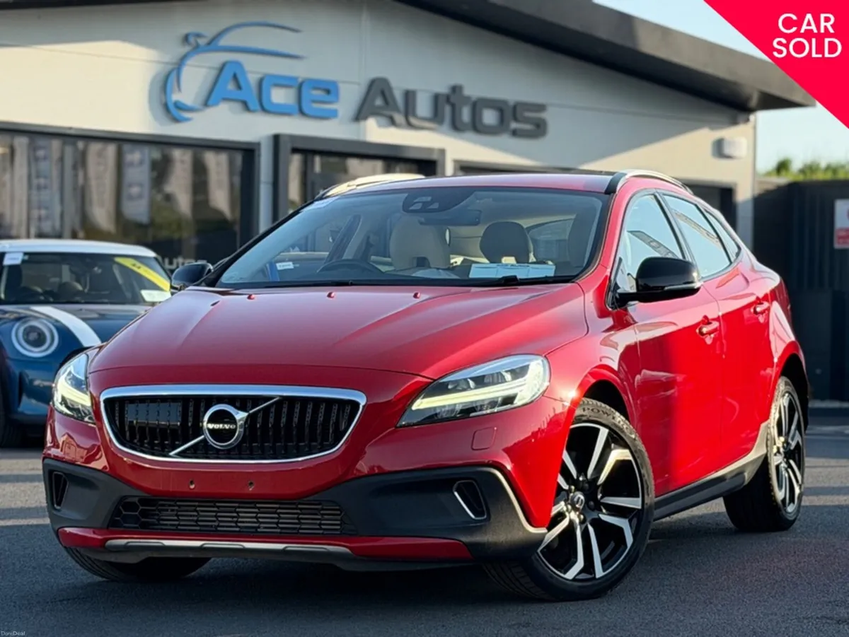 Volvo V40 ** DEPOSIT TAKEN ** D4 - 2.0L DIESEL - A - Image 1
