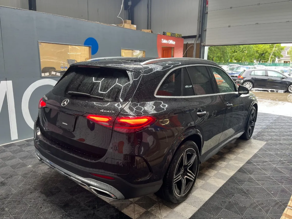 Mercedes-Benz GLC 2024 MERCEDES-BENZ GLC350E 4MOTI - Image 2