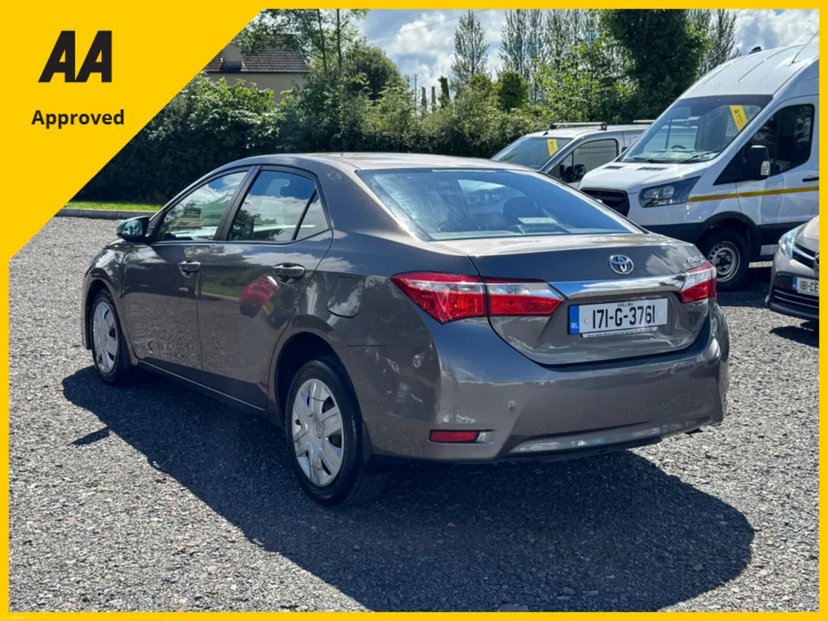 Toyota Corolla 1.4 D-4D TERRA 4DR - Image 6
