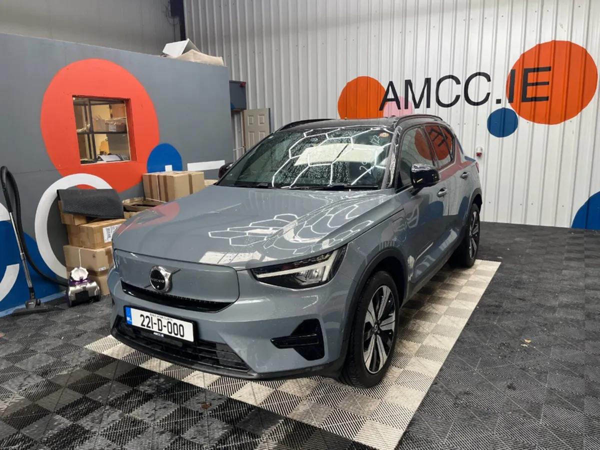 Volvo XC40 2022 VOLVO XC40 RECHARGE PLUS AUTOMATIC - Image 5