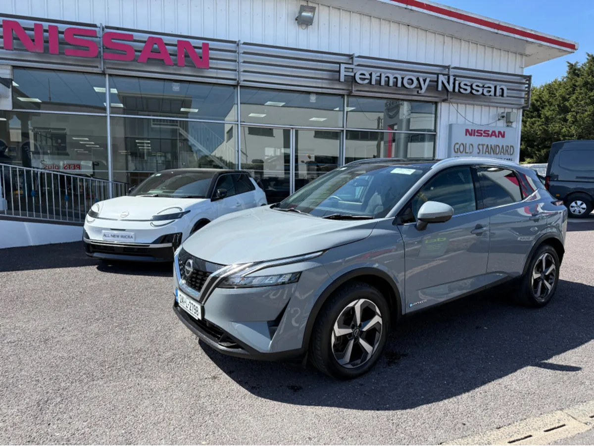 Nissan Qashqai Hybrid Auto SV PREMIUM e-Power - Image 4
