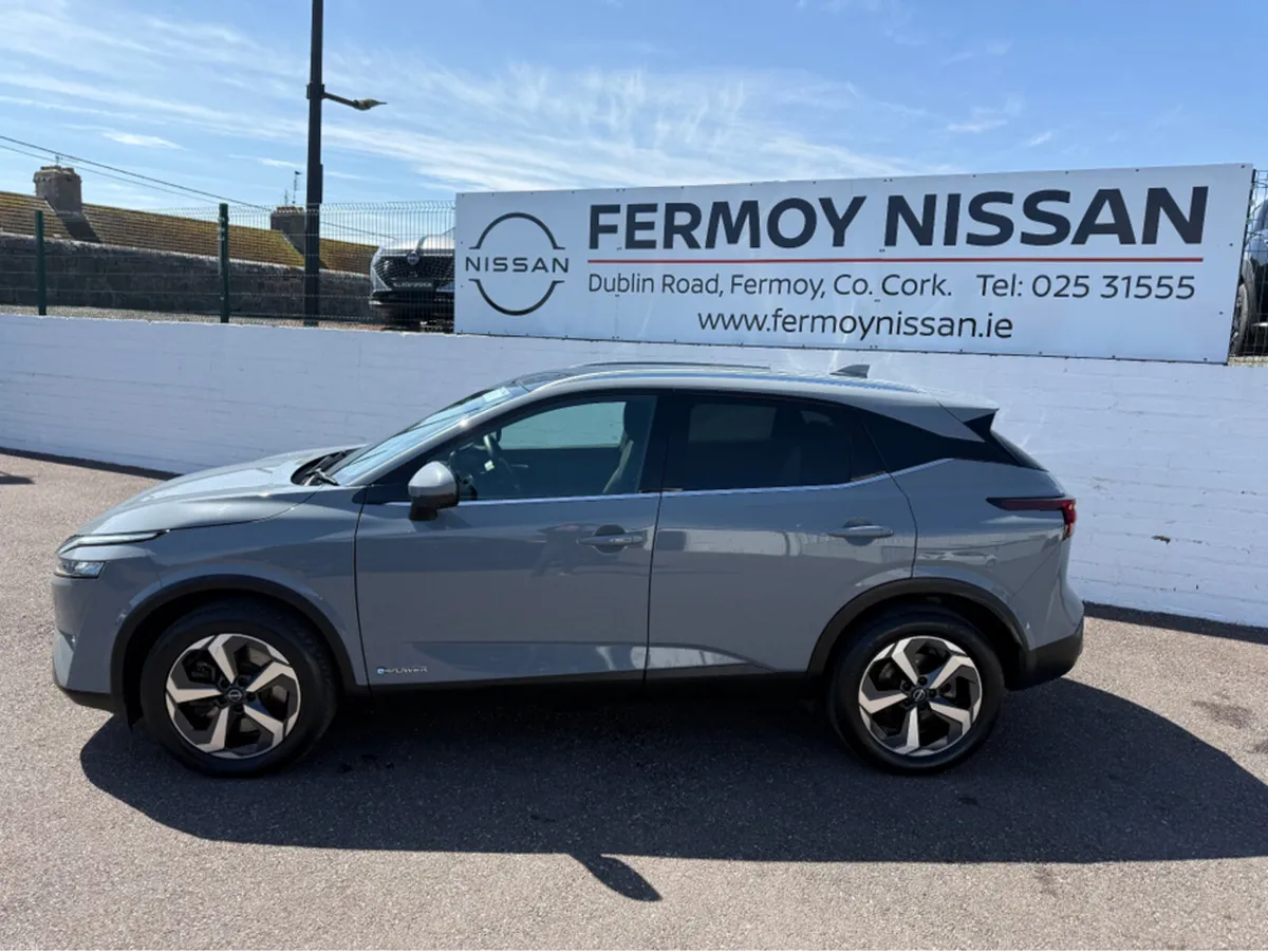 Nissan Qashqai Hybrid Auto SV PREMIUM e-Power - Image 5