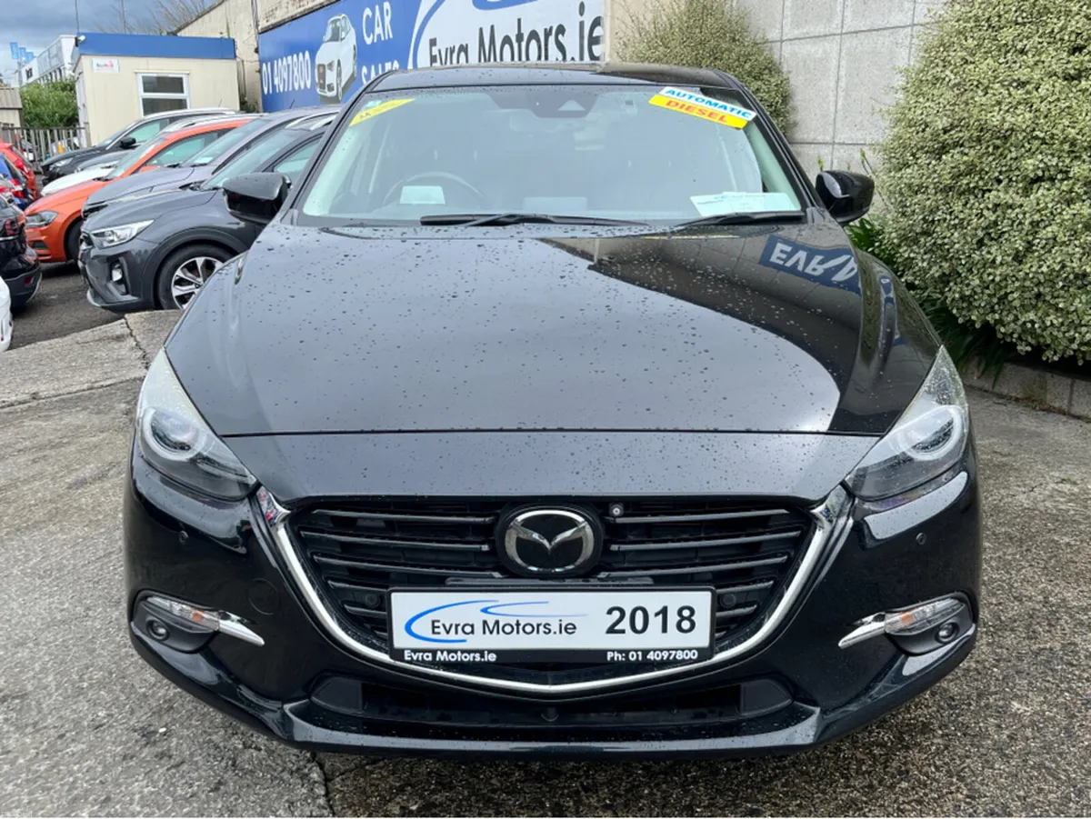 Mazda Mazda3 AXELA SPORT AUTOMATIC 1.5 DIESEL //LO - Image 2