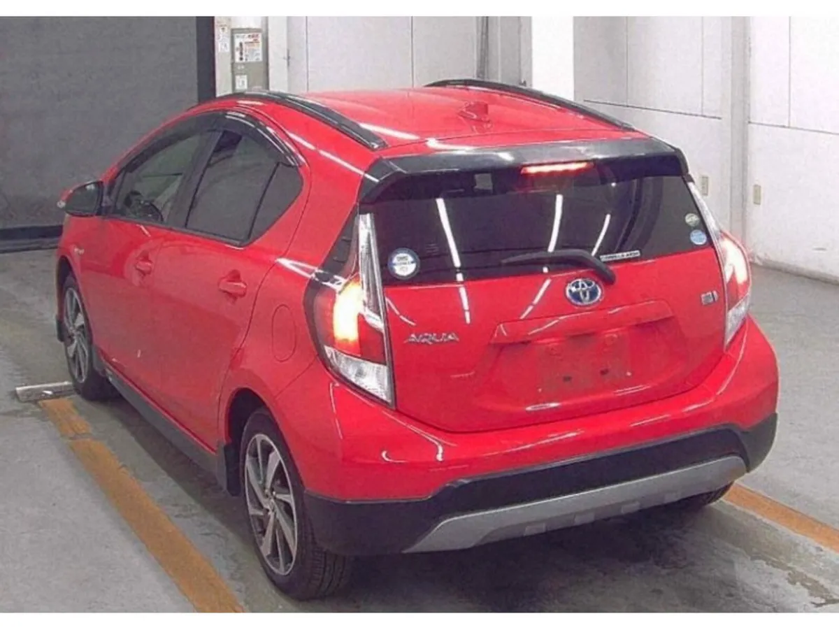 Toyota Aqua 1.5 Petrol Hybrid Auto - Image 3