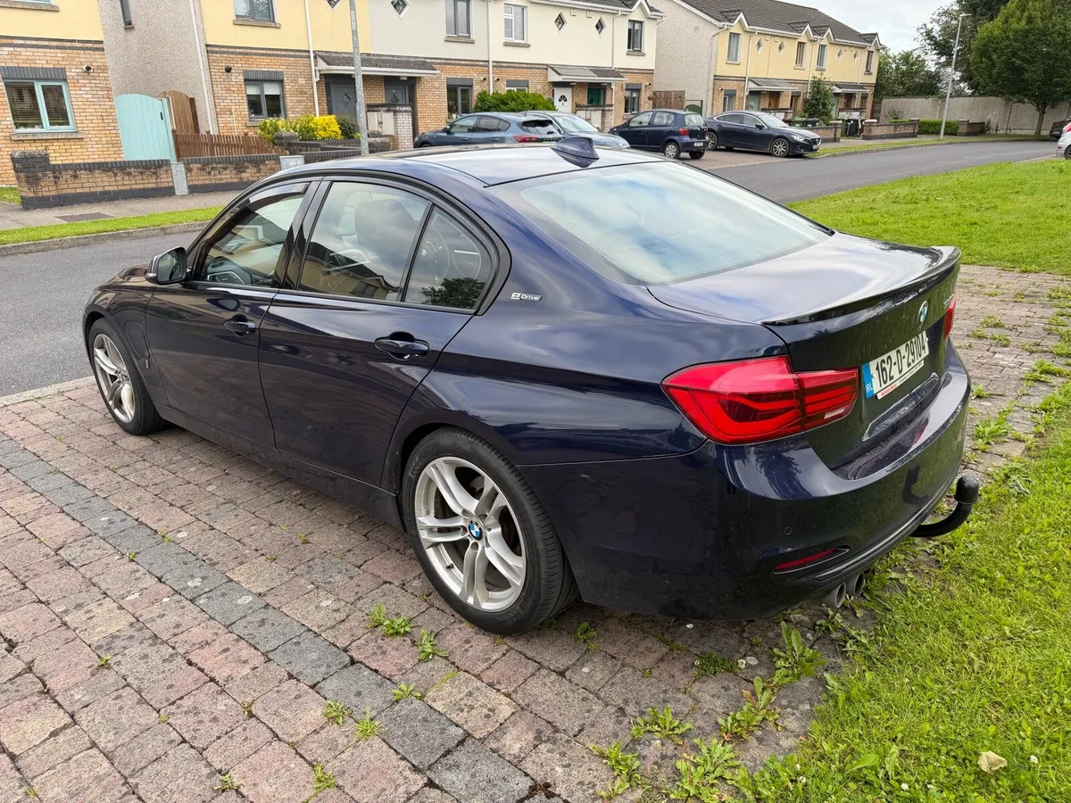 Bmw 330e - Image 6