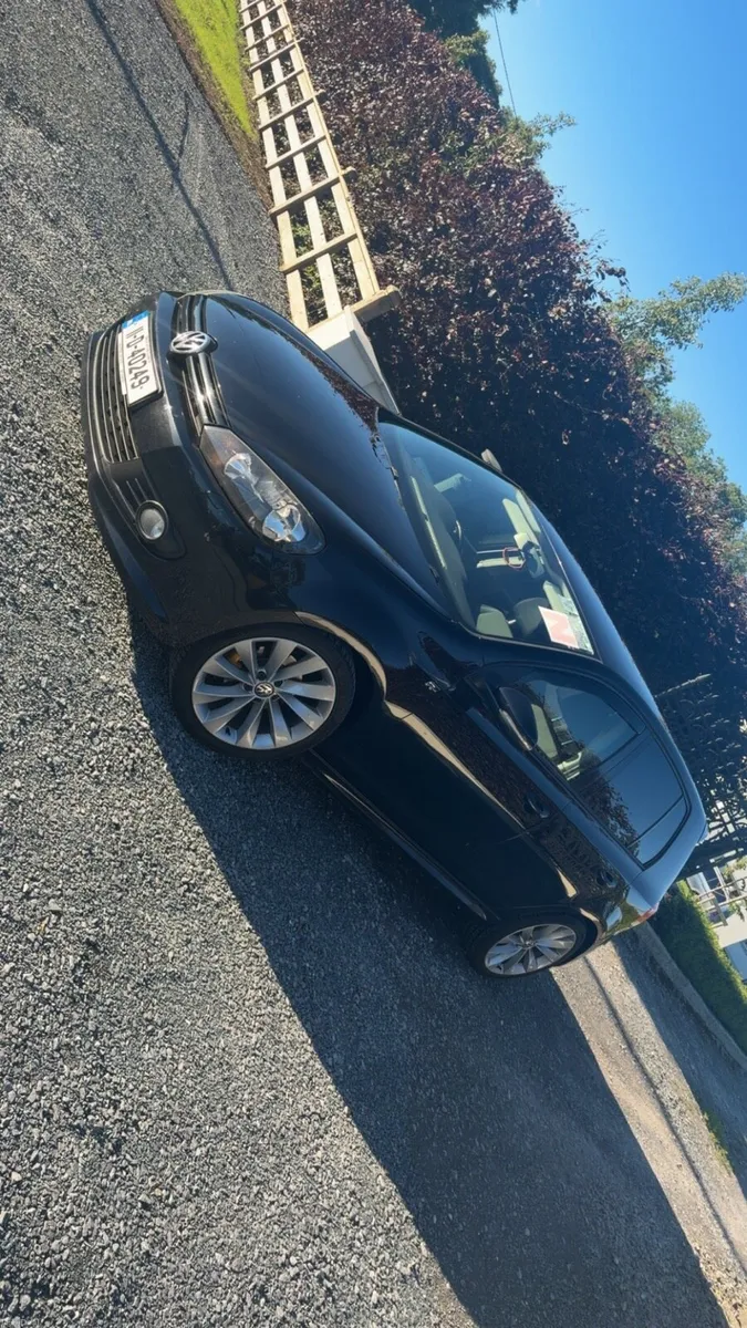 Mk6 1.6L TDI black Volkswagen Golf - Image 1