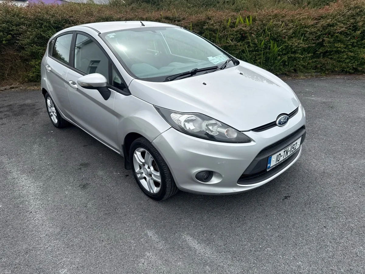 Car - Image 1