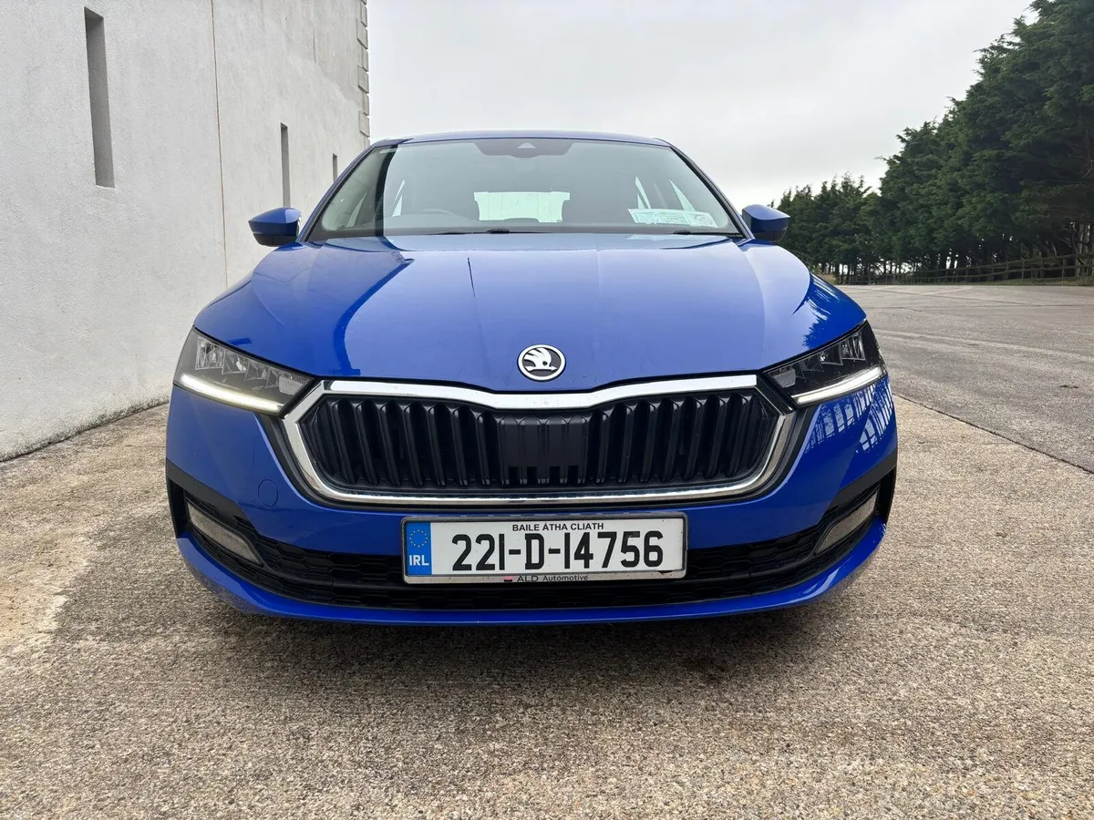 Skoda Octavia 2.0Tdi 2022 (Hatchback) - Image 1