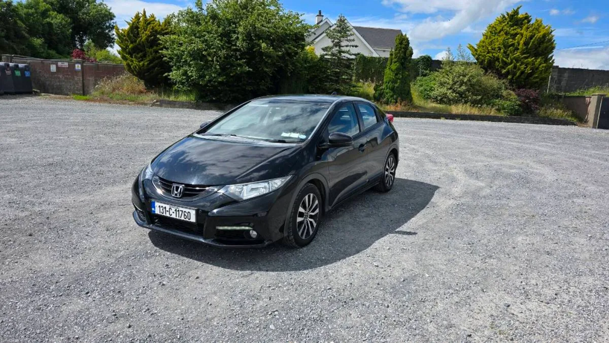 2013(131) Honda Civic 1.6D 5 Door - Image 3
