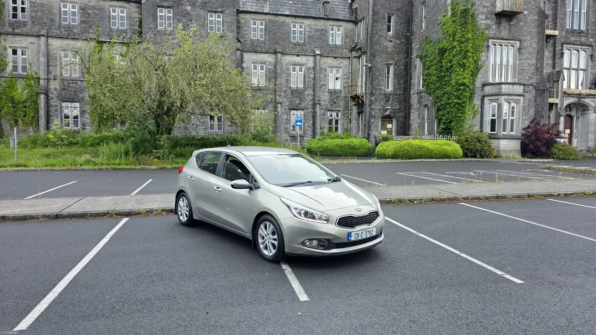 2013 KIA CEED 1.6 DIESEL 5 DOOR AUTOMATIC - Image 3